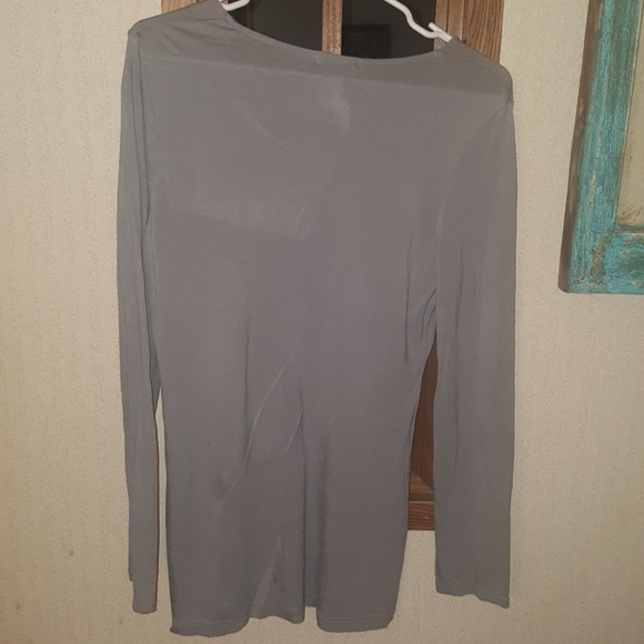 Old Navy top - Picture 2 of 3